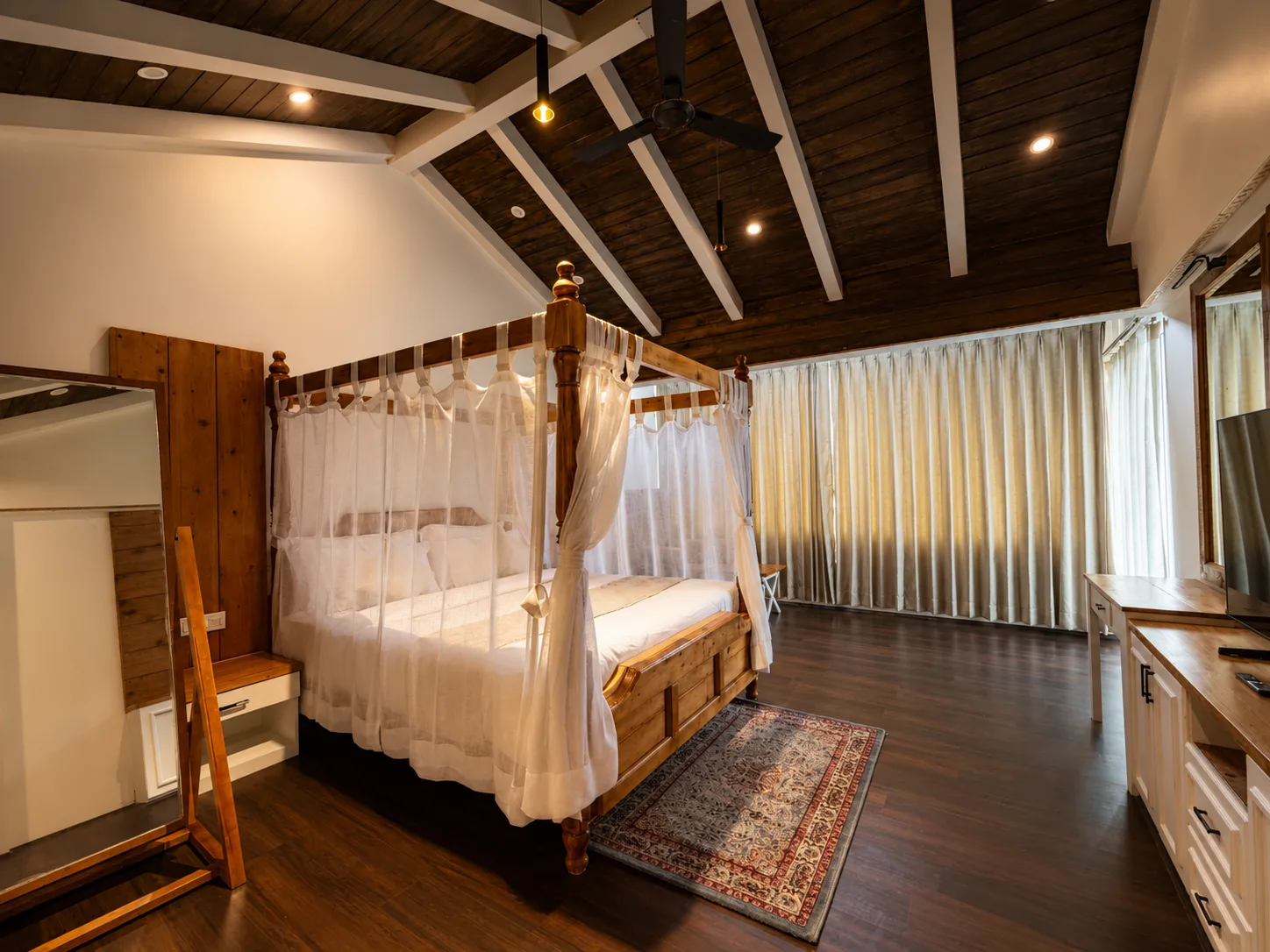 The Himalayan Chester Suite