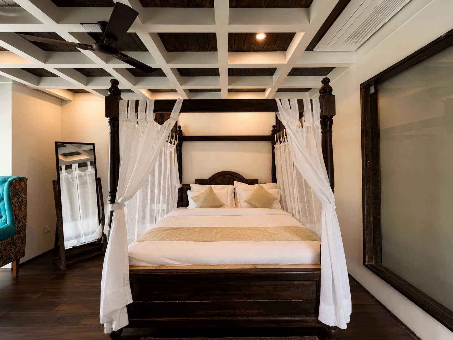 Best luxury rooms in Manali at The Himalayan Chester